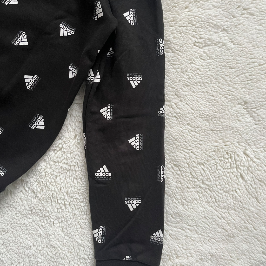 Sweat à capuche noir avec logo Adidas imprimé