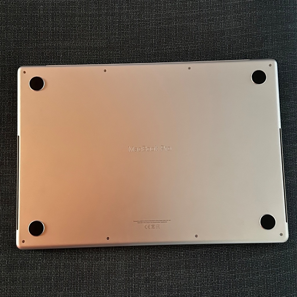 Apple MacBook Pro 16-inch